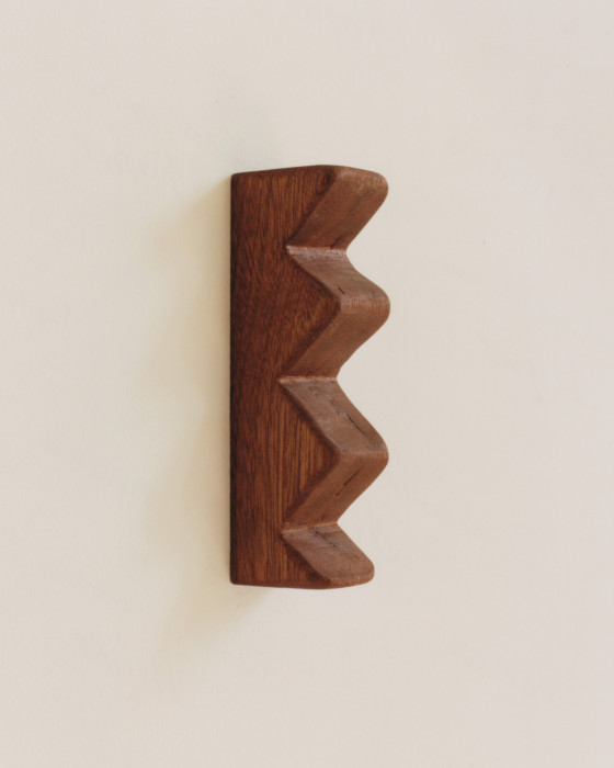AFRICAN MAHOGANY ZIGZAG PULL II, 2019